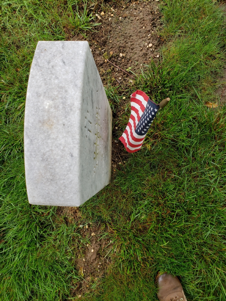 VFW Post 9592 participated in the Memorial Day Graves Decoration at Long Island National Cemetery in Farmingdale.